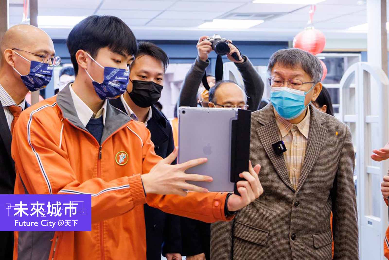 如何翻轉「天龍國的貧民窟」？從打造智慧校園、推動網路平權做起｜柯文哲專欄