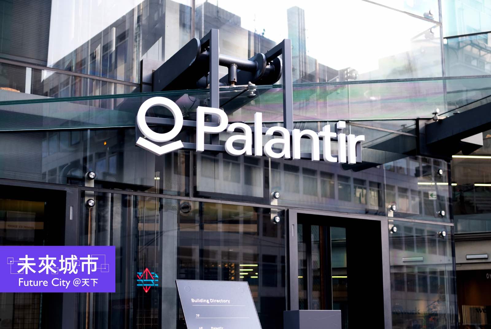 「有些海軍陸戰隊員還活著，是因為有這套系統」Palantir用十年證明：有用比好賺重要