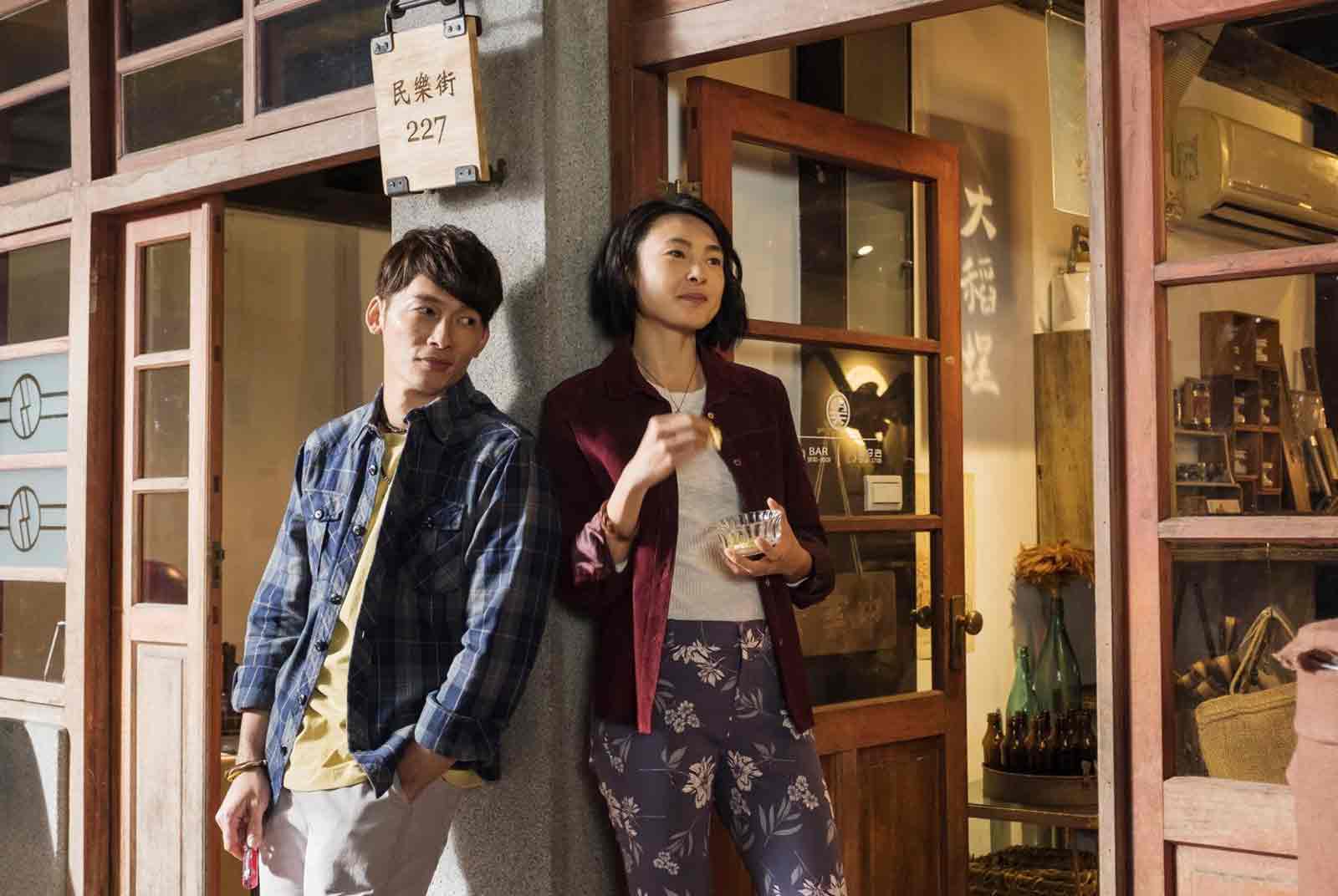 《雙城故事中》溫昇豪（左）所飾演的角色人物原型為葉天倫本人。