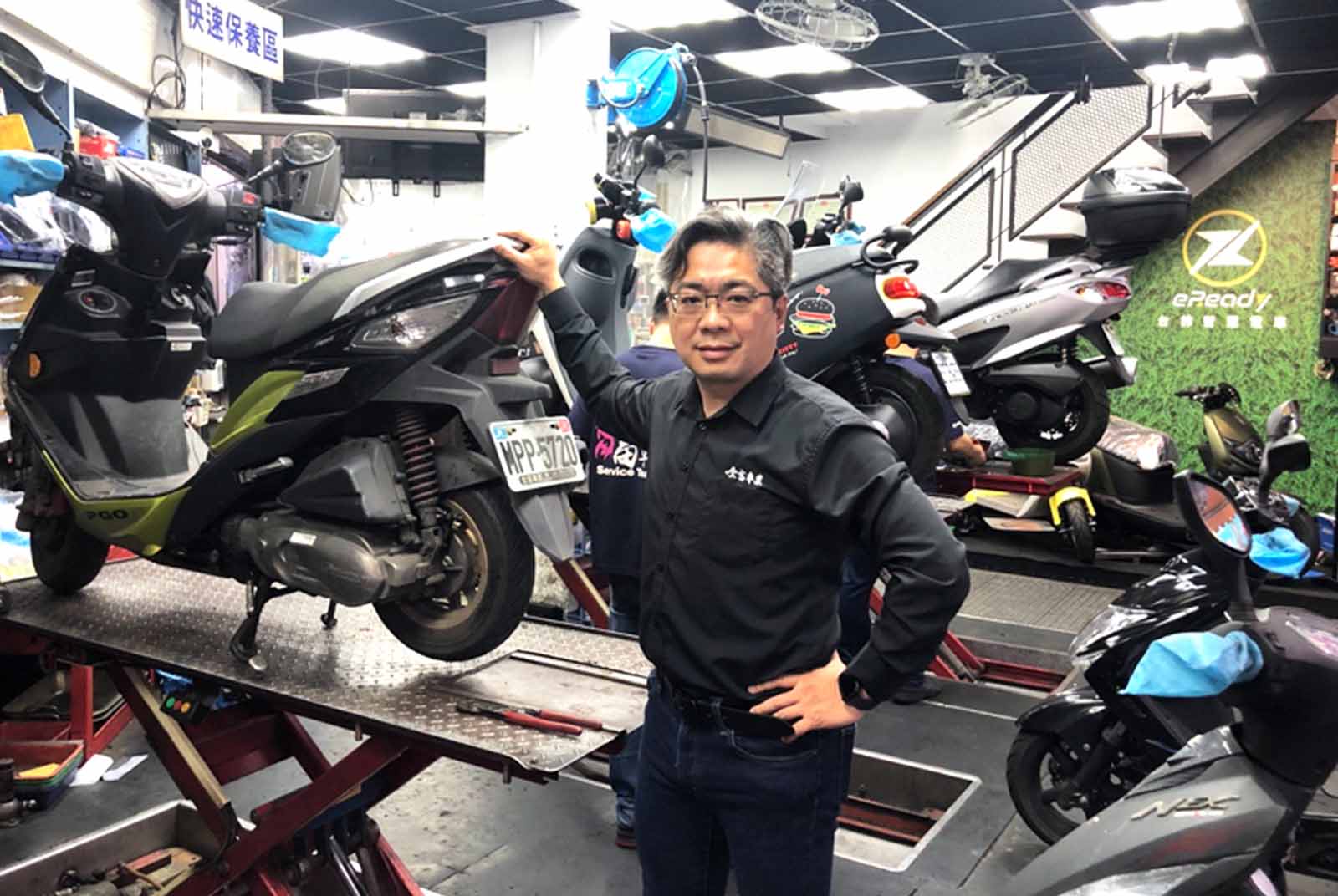 黑手-傳統機車行-電動機車-機車-公正轉型-電動運具-智慧交通