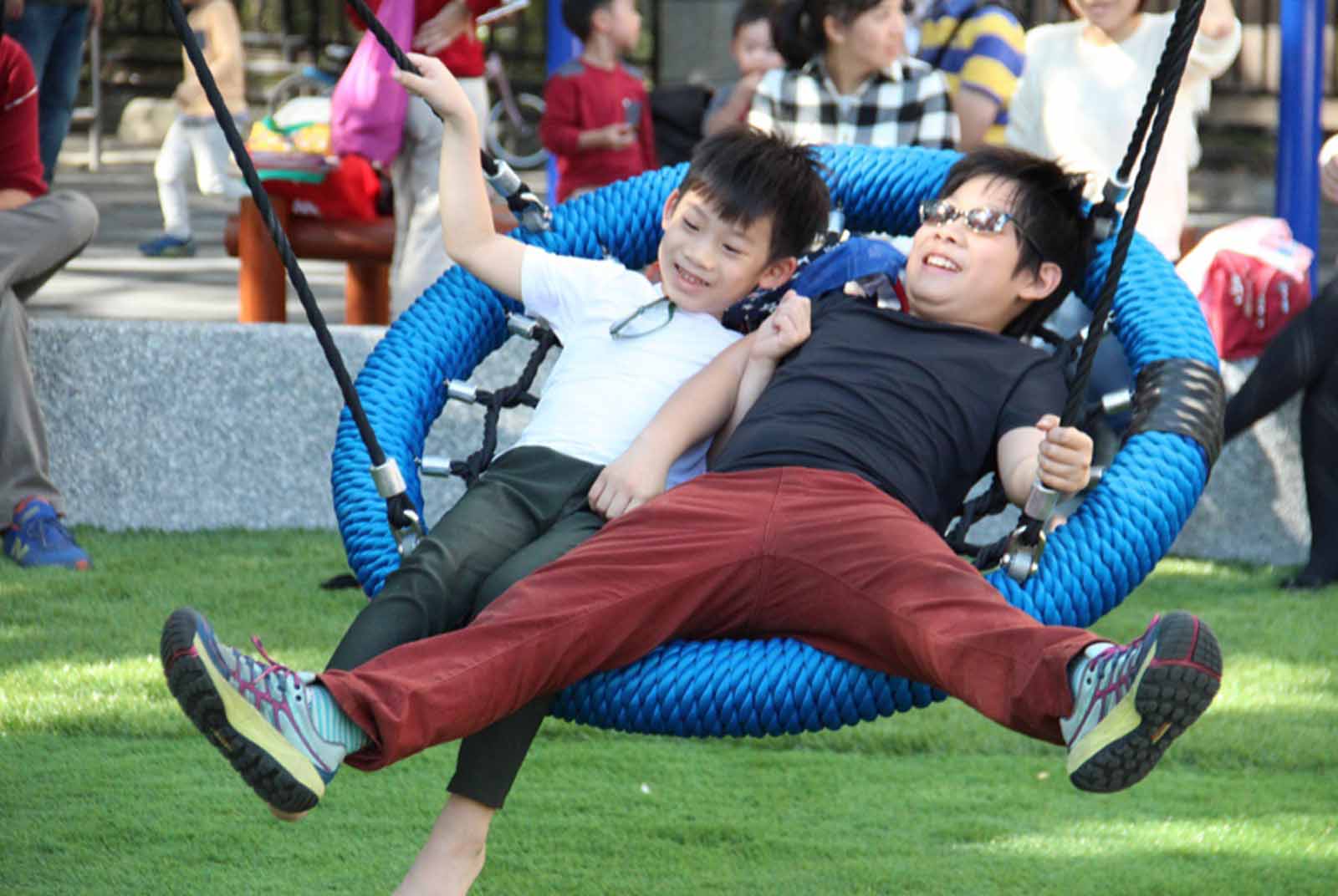 共融式公園-共融式遊具-遊樂設施-多元平權-公園設計-柯文哲-台北市-共融社會