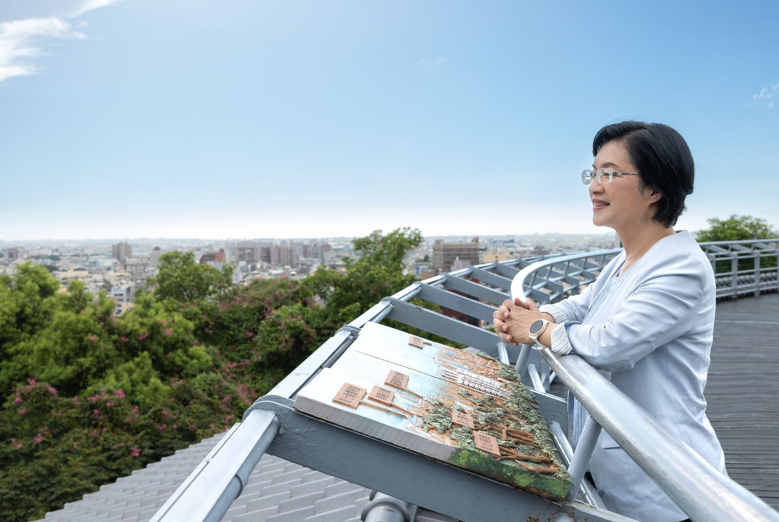 如何讓城市曾承載的光榮與居民的生活記憶延續，傳統與現代能夠並存，是王惠美關心的核心價值。