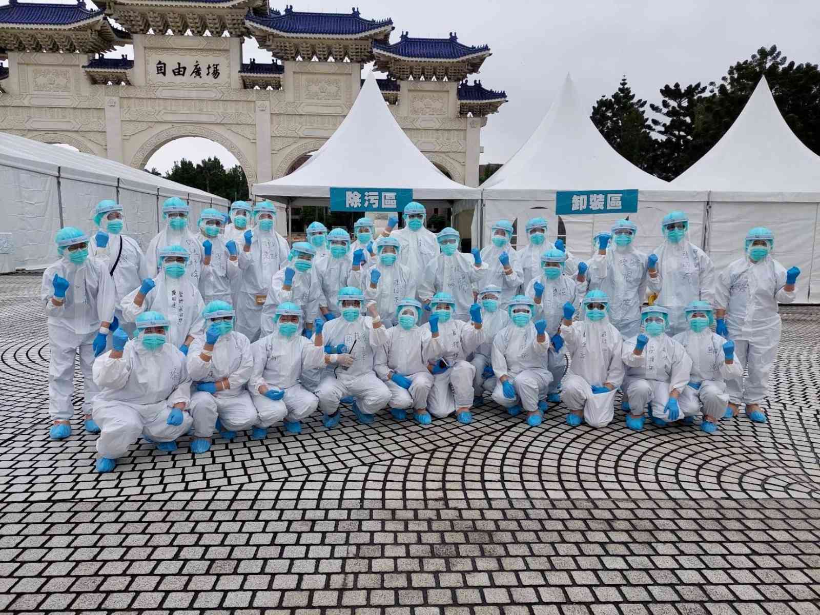 智慧醫療-智慧醫院-台北榮總-榮總-院長-陳威明-AI-大數據-資料庫-醫護人員-防疫-車來速-中正紀念堂