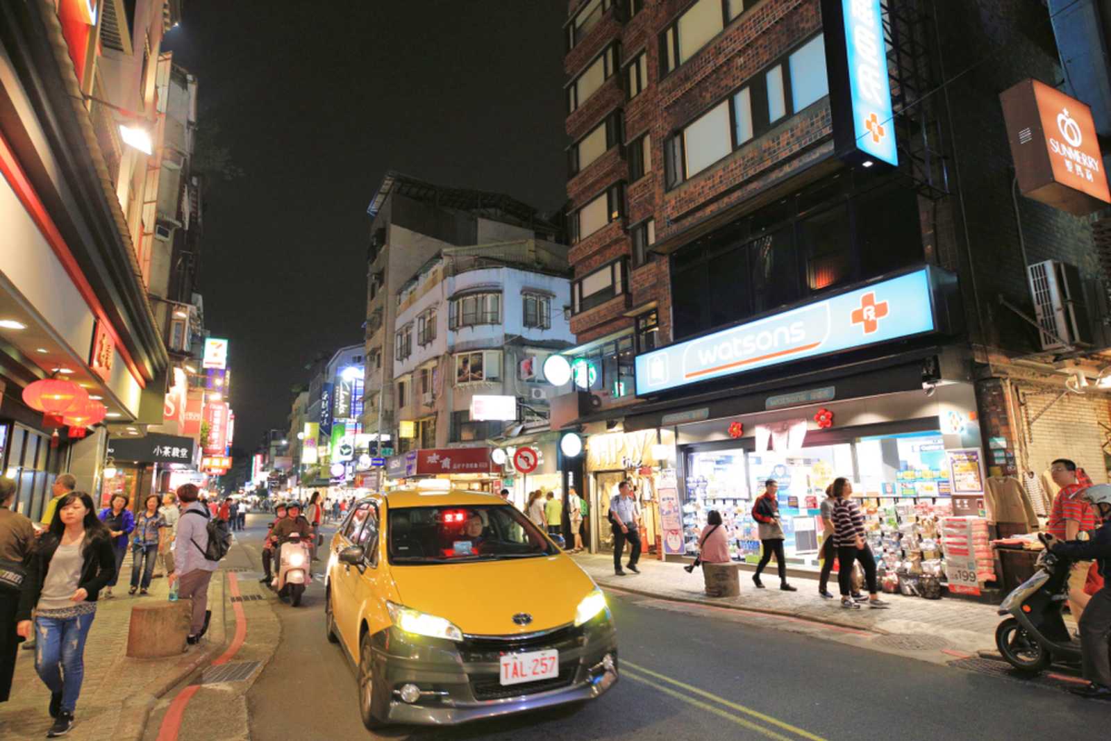 台灣是個行人地獄-人本交通-永康街-澳洲-步行城市-汽車-城市規劃-城市治理-道路平權
