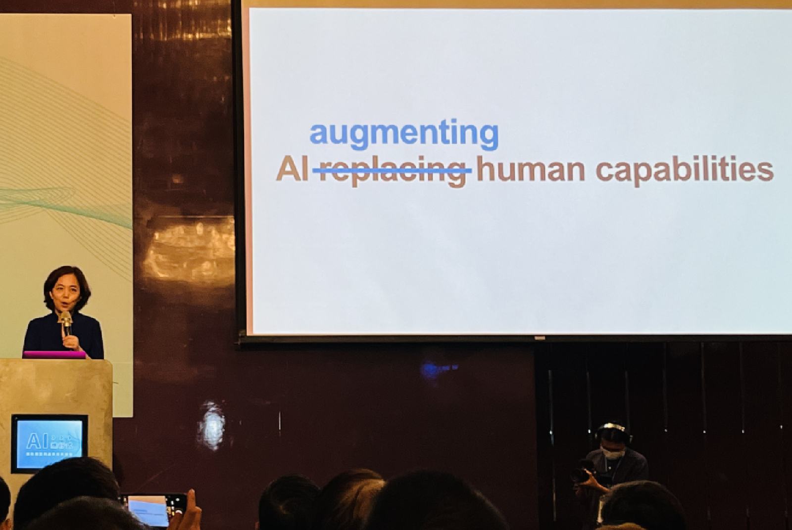 ai-人工智慧-李飛飛-科學家-科技-ai趨勢-ai應用-ai科技-增強能力-未來趨勢