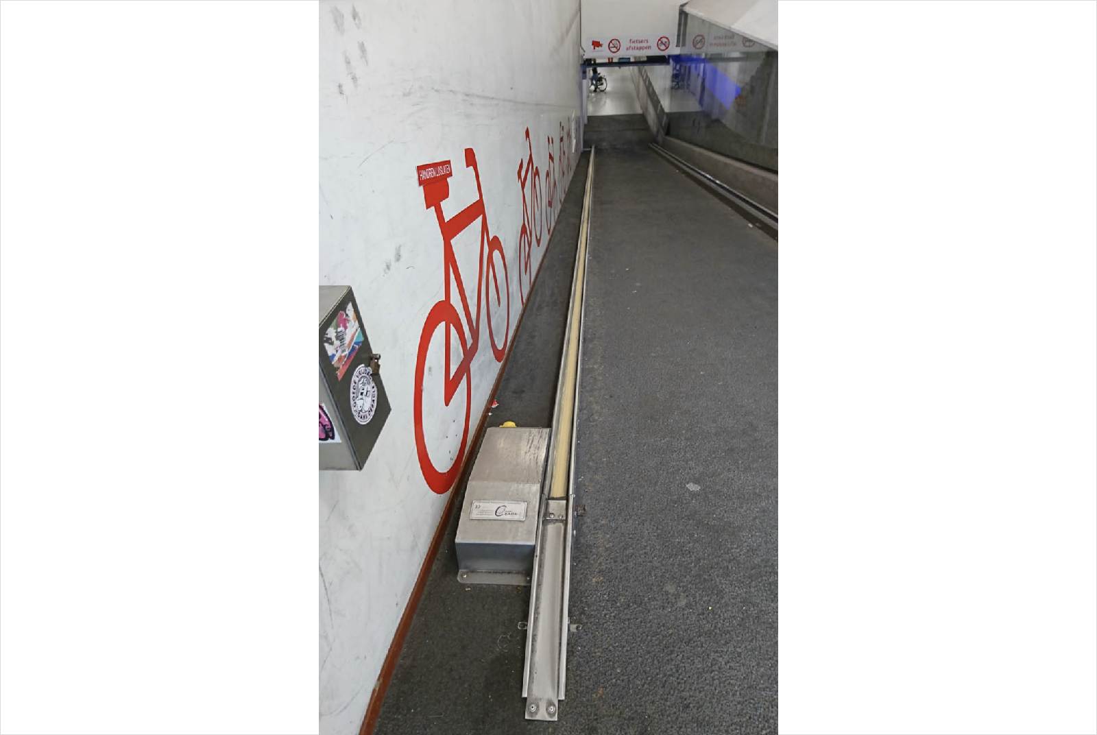烏特列支-自行車停車場-自行車城市-人本城市-行人地獄-日本-荷蘭-台灣-趙家麟-城市規劃-交通安全