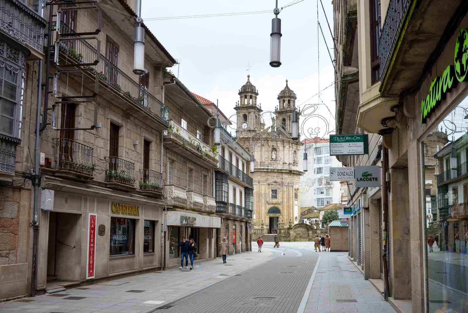 Michelena Street-Michelena-無車-交通-空汙-Miguel Anxo Fernández Lores-用路人