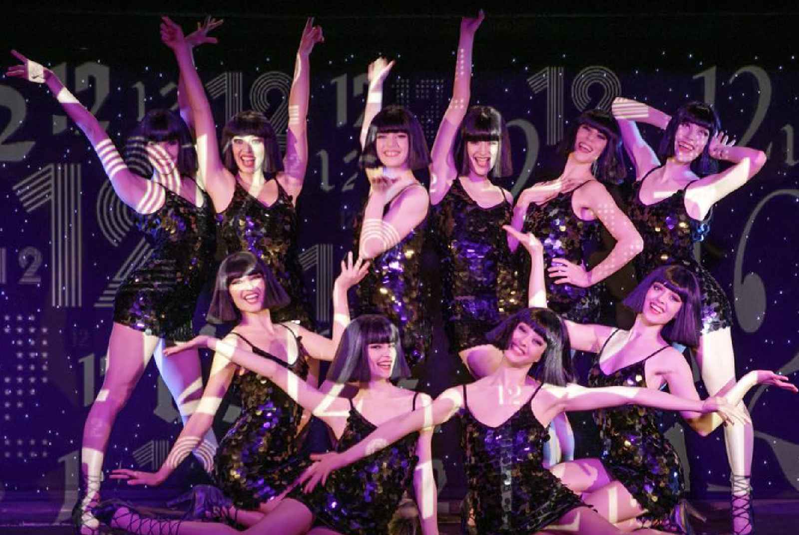 瘋馬秀-瘋馬女郎-法國-IoTtalk-Moulin Rouge-Lido Show-Crazy Girls-