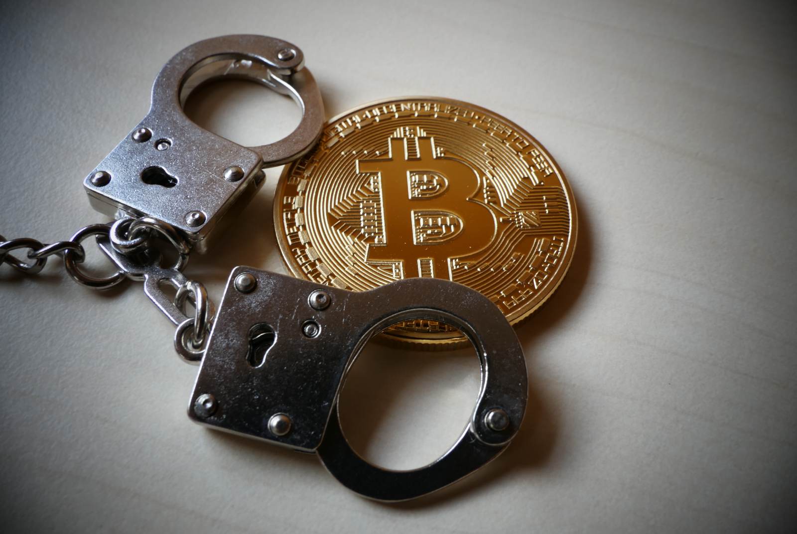 人工智慧-虛擬貨幣-金融犯罪-法律-法規-銀行法-吸金罪