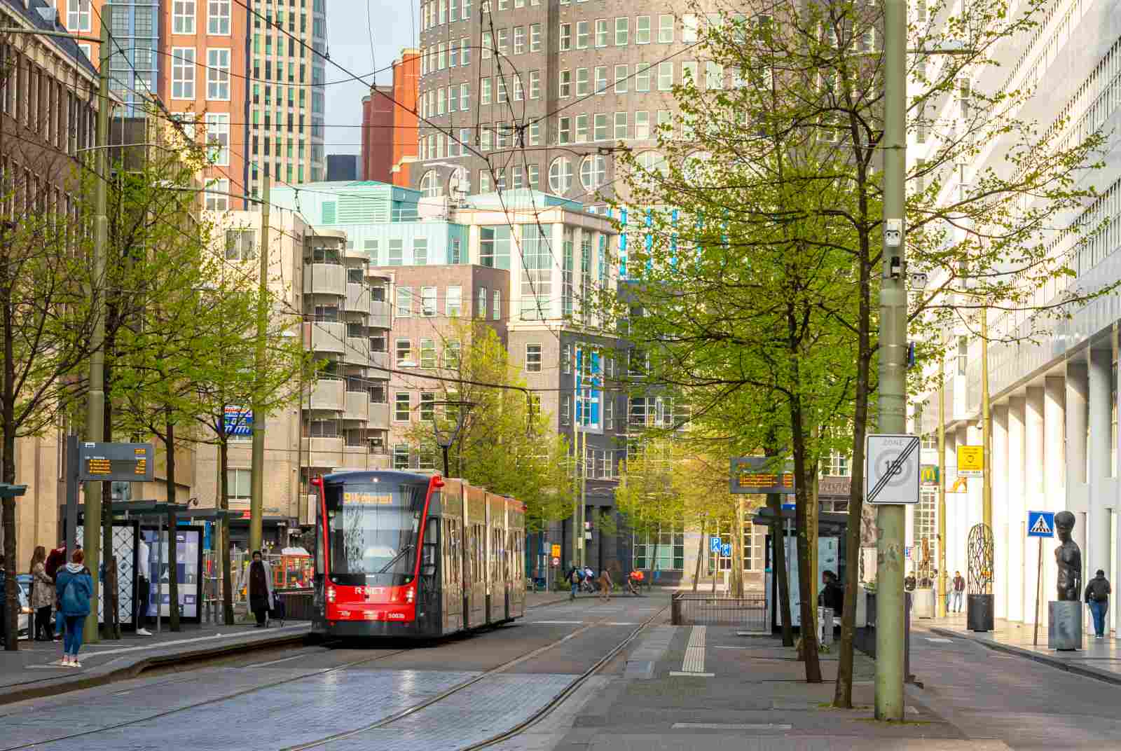 Haaglanden-Netherlands-Rotterdam-台灣是個行人地獄-公共運輸-人本城市-城市規劃