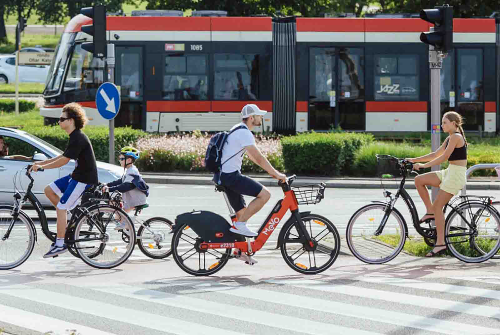 比利時-人本城市-自行車-永續城市-減碳-交通-大眾運輸-無車城-根特-停車-改革-生活品質