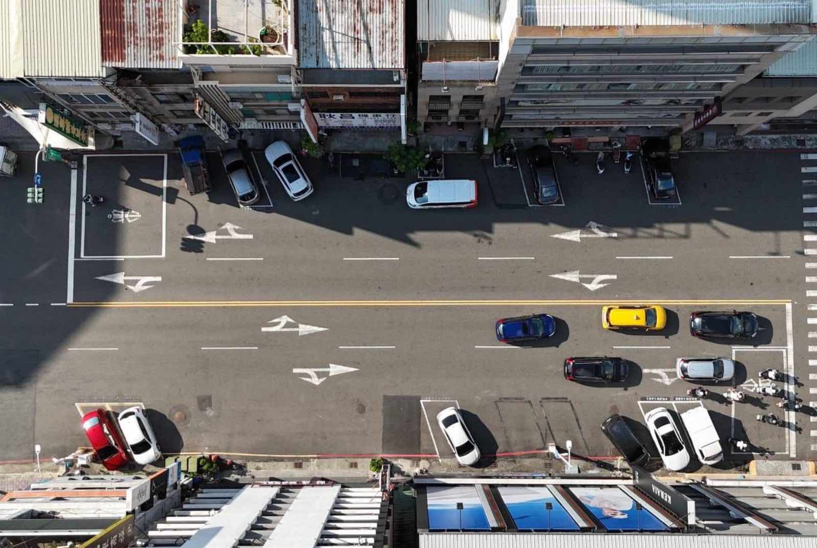 2025天下城市治理卓越獎-標線型人行道-停車帶-行人安全-道路改善-交通工程-高雄交通局-青年路