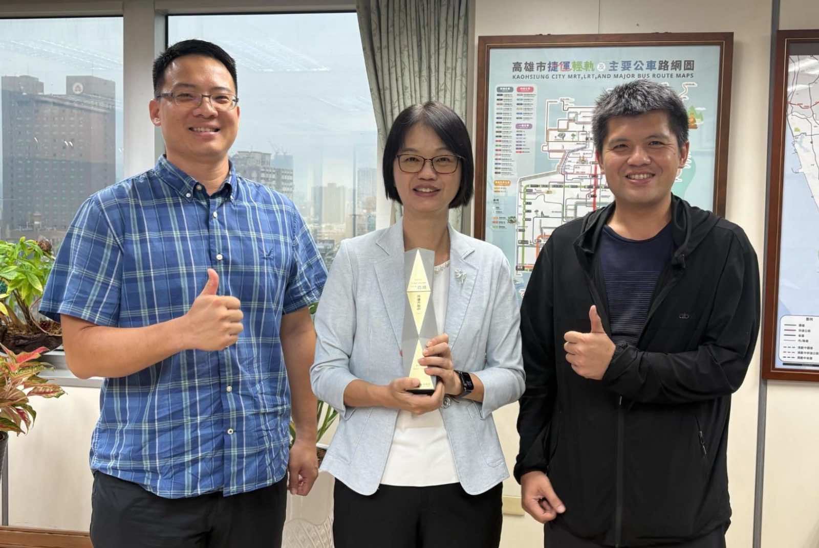 2025天下城市治理卓越獎-社會進步組-標線型人行道-停車帶-行人安全-道路改善-交通工程-高雄交通局