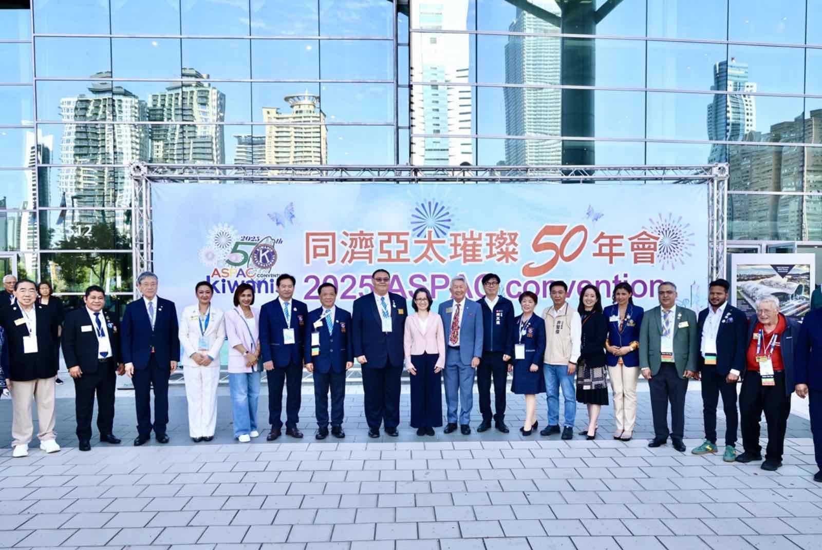會展產業--觀光經濟-交通-城市點燈-高雄市-商圈-高雄市經發局-年會