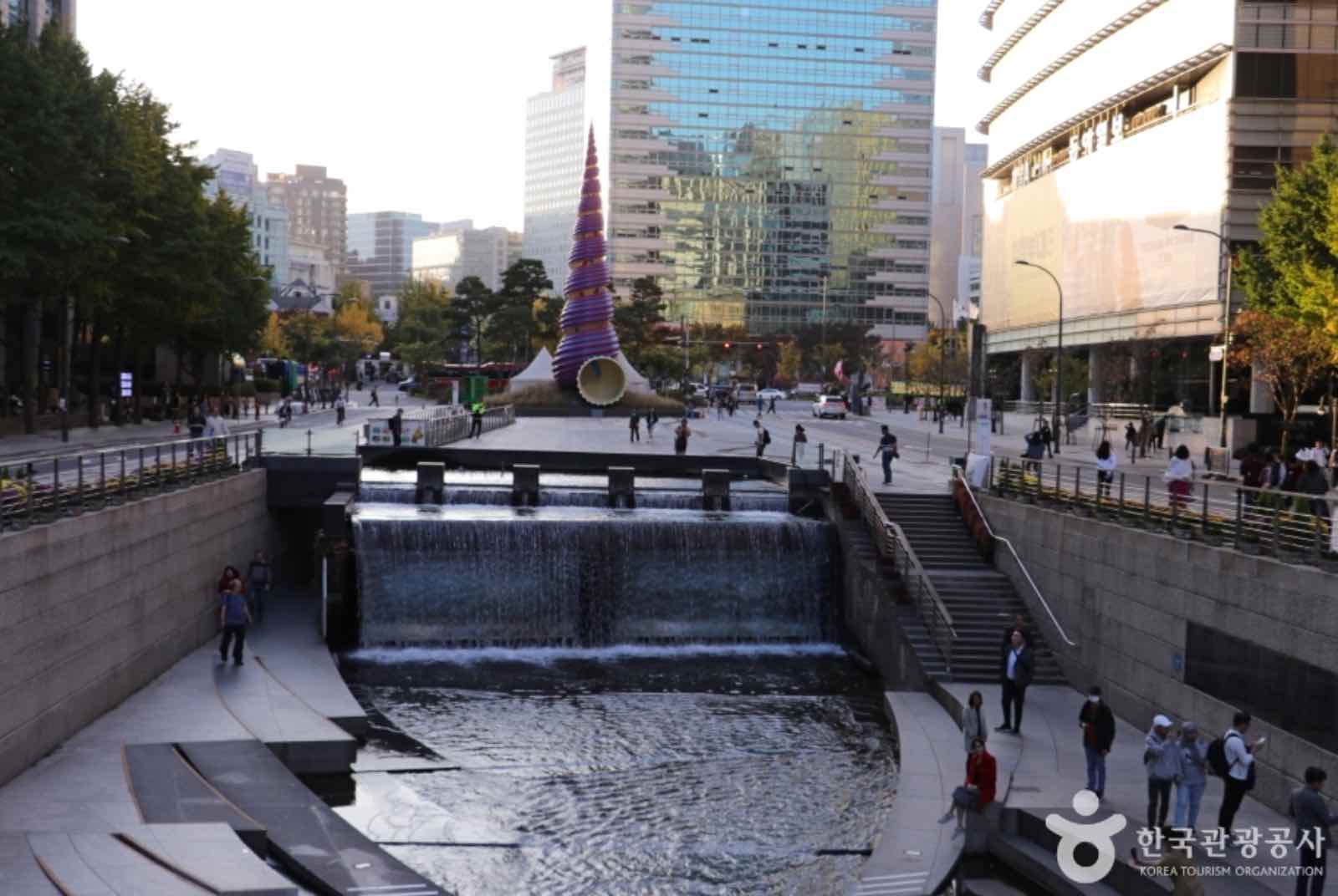 清溪川-首爾-都市更新-仕紳化-步行城市-社會住宅-南韓-生態廊道